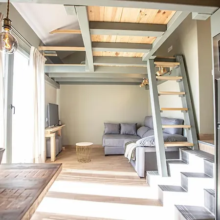 Lys Apartment